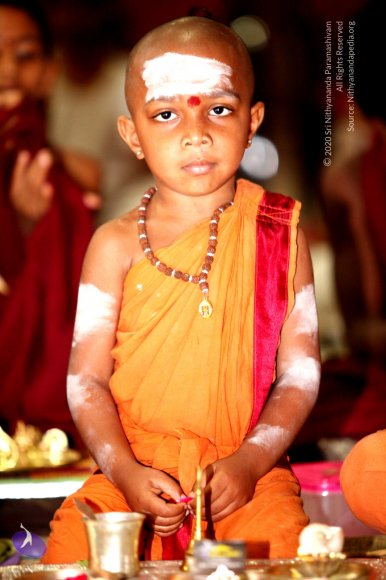 2-Pada-Puja_Photo_1011_IMG_1318_CMP_WM