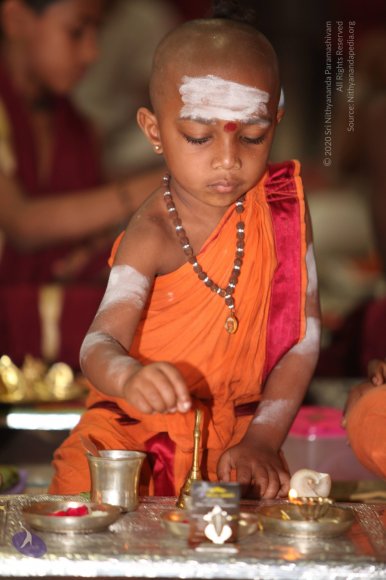 2-Pada-Puja_Photo_1013_IMG_1321_CMP_WM