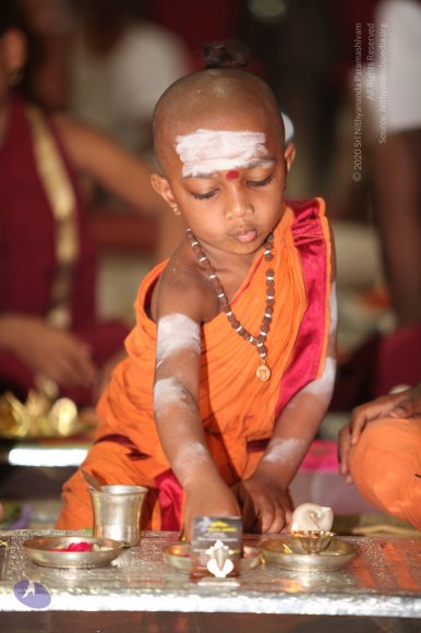 2-Pada-Puja_Photo_1014_IMG_1323_CMP_WM