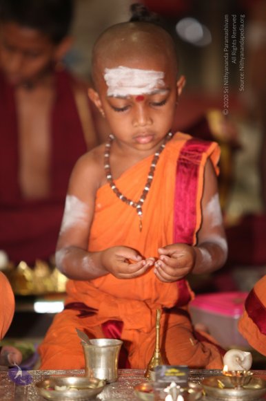 2-Pada-Puja_Photo_1020_IMG_1337_CMP_WM