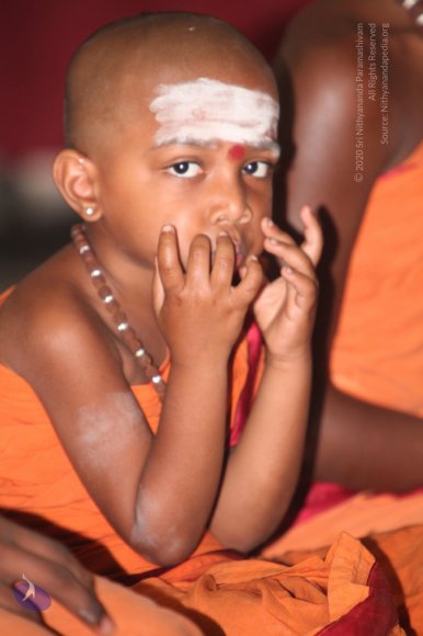 2-Pada-Puja_Photo_1041_IMG_1448_CMP_WM