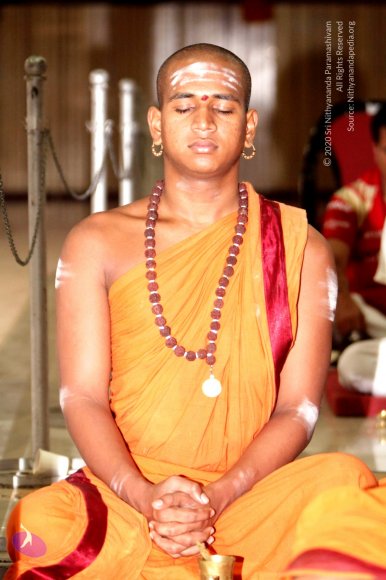 2-Pada-Puja_Photo_1043_IMG_1450_CMP_WM