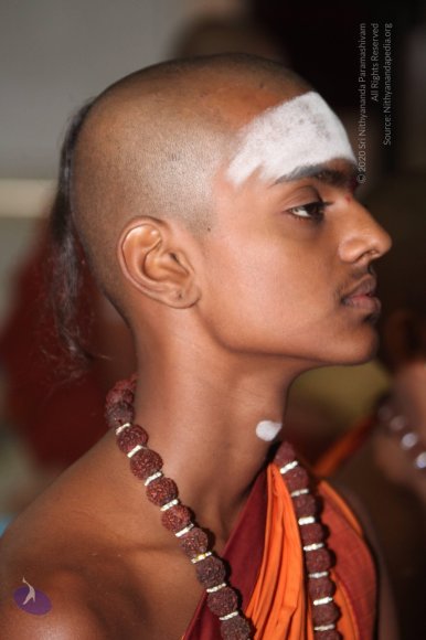 2-Pada-Puja_Photo_1050_IMG_1467_CMP_WM