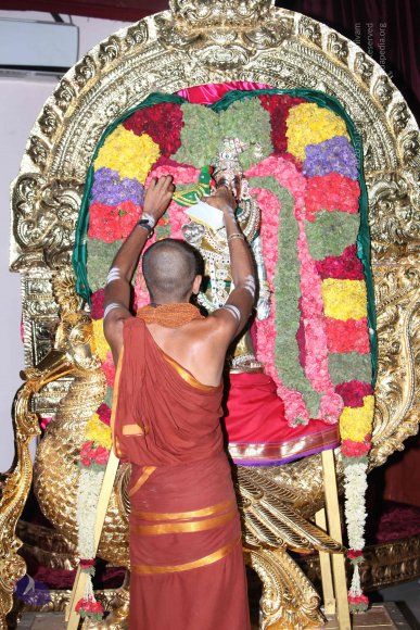 1-PadaPuja_Photo_1002_file000003_CMP_WM