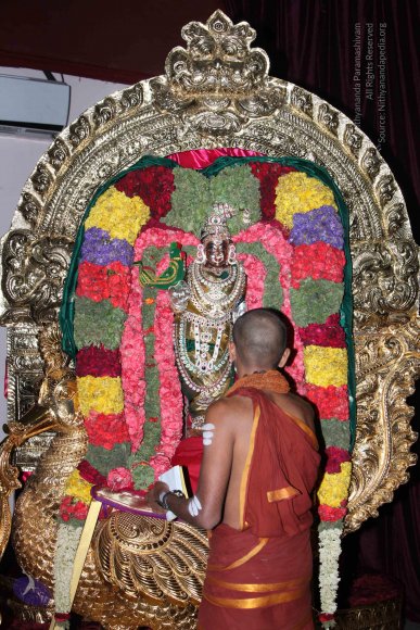 1-PadaPuja_Photo_1004_file000005_CMP_WM