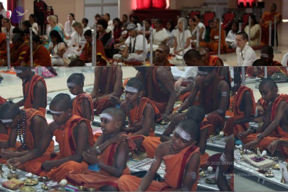 1-PadaPuja_Photo_1005_file000006_CMP_WM