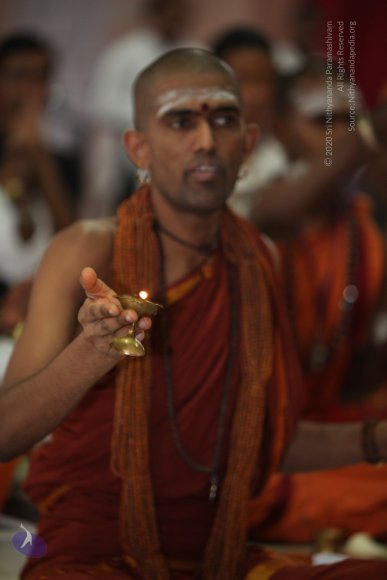 1-PadaPuja_Photo_1006_file000013_CMP_WM