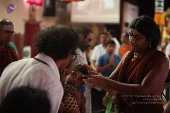 2-Darshan_Photo_1022_file000155_CMP_WM