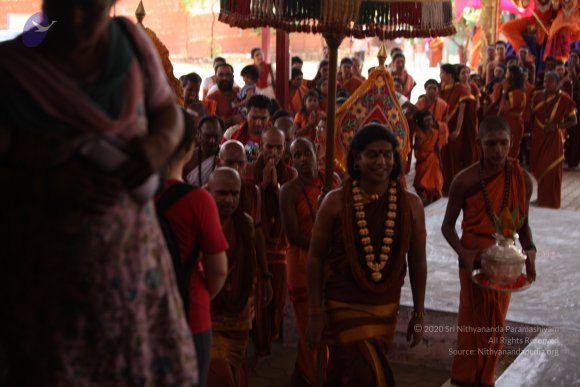 3-Dhwajarohanam_Photo_1016_IMG_5029_CMP_WM