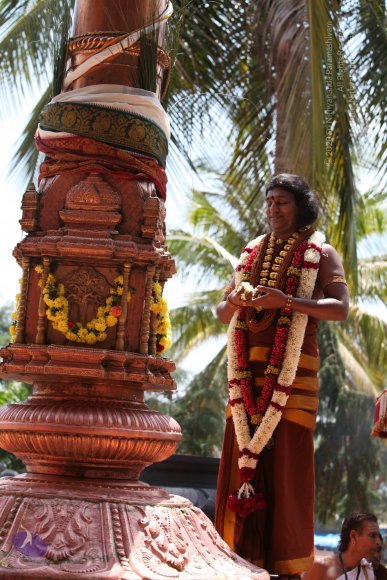 3-Dhwajarohanam_Photo_1206_IMG_5344_CMP_WM