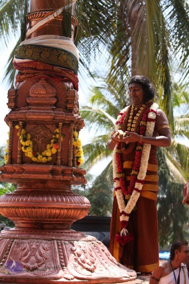 3-Dhwajarohanam_Photo_1208_IMG_5345_CMP_WM