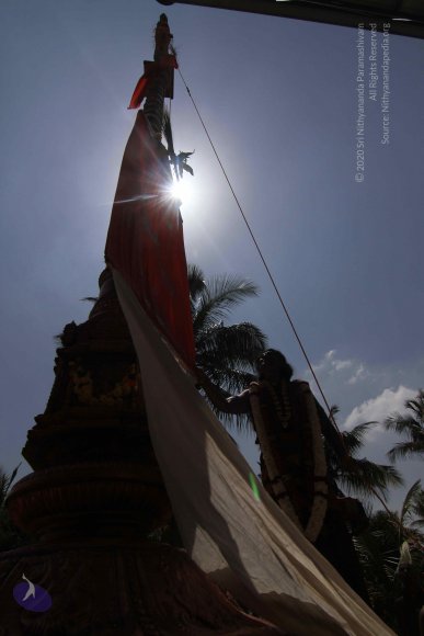 3-Dhwajarohanam_Photo_1320_IMG_5483_CMP_WM(2)