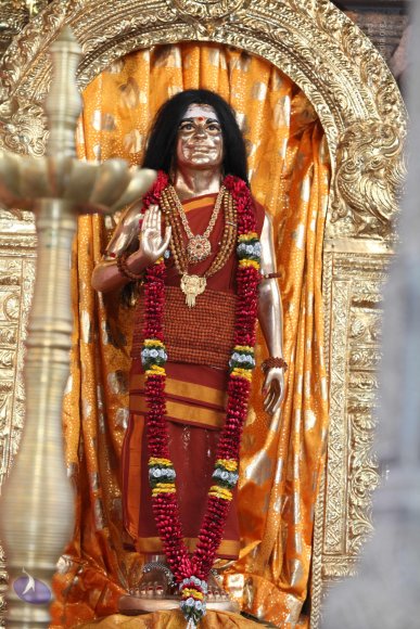 00--TempleTour-MM-DTA-SarvaDarshan-6.45AM-9.20AM_Photo_1004_IMG_6504_CMP_WM