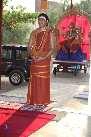 00--TempleTour-MM-DTA-SarvaDarshan-6.45AM-9.20AM_Photo_1017_IMG_6541_CMP_WM