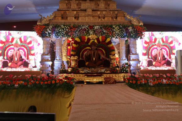 02-Satsang_Photo_1004_IMG_6939_CMP_WM