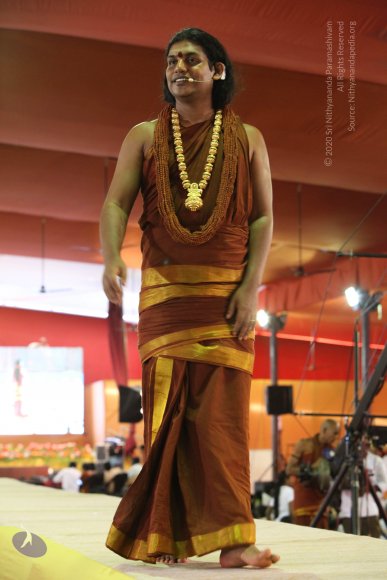 02-Satsang_Photo_1045_IMG_7325_CMP_WM