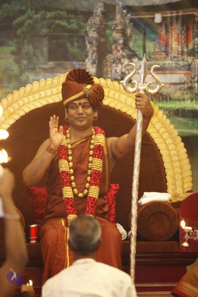 1-PRATHYAKSHA-PADA-PUJA_Photo_1011__MG_0794_CMP_WM