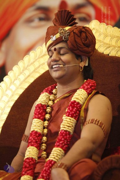 2-NITHYA-SATSANG_Photo_1013__MG_0850_CMP_WM