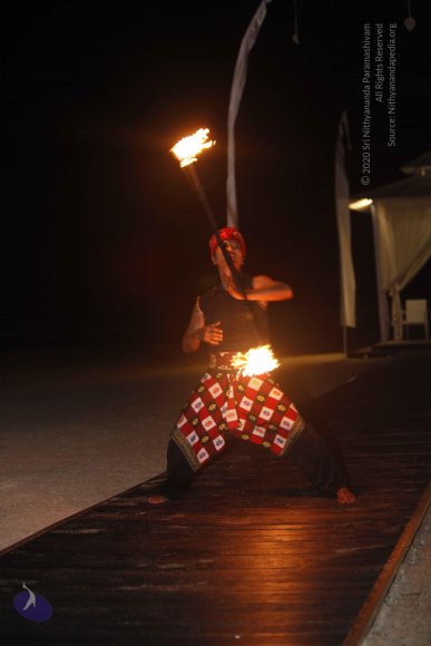 20131220_Photo_1066__MG_7848_CMP_WM