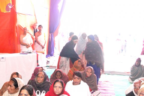 1-Nithya-Satsang_Photo_1051_IMG_4635_CMP_WM