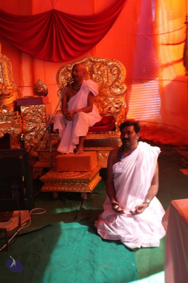 Hindi-Satsangs_Photo_1000_IMG_4523_CMP_WM