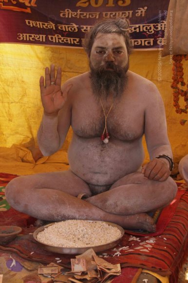 Naga-Sadhus_Photo_1001_IMG_7089_CMP_WM