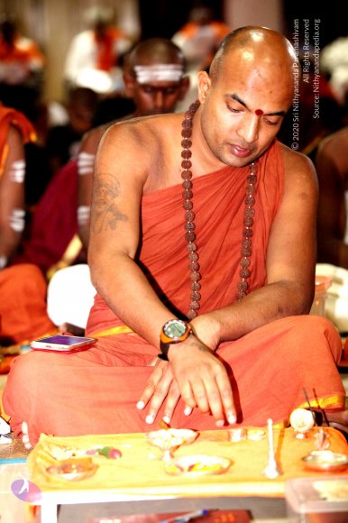 2-Pada-Puja_Photo_1012_IMG_9585_CMP_WM