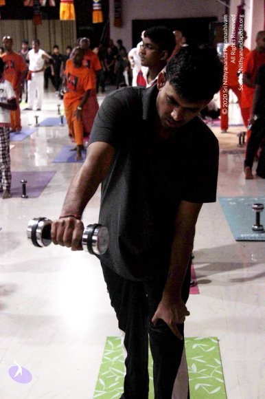 3-Nithya-Satsang_Photo_1006_IMG_9493_CMP_WM