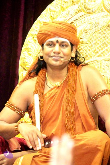 3-Nithya-Satsang_Photo_1025_IMG_9626_CMP_WM