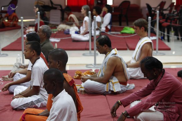 04-MEDITATION_Photo_1001__MG_4612_CMP_WM