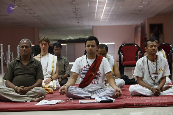 04-MEDITATION_Photo_1002__MG_4617_CMP_WM