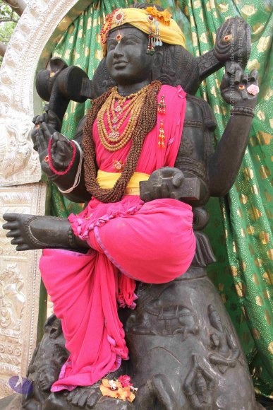 01-TEMPLE_Photo_1023_IMG_4644_CMP_WM