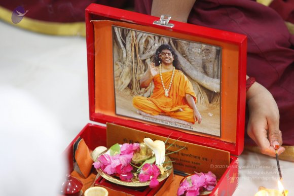 02-PADA-PUJA_Photo_1000__MG_5752_CMP_WM