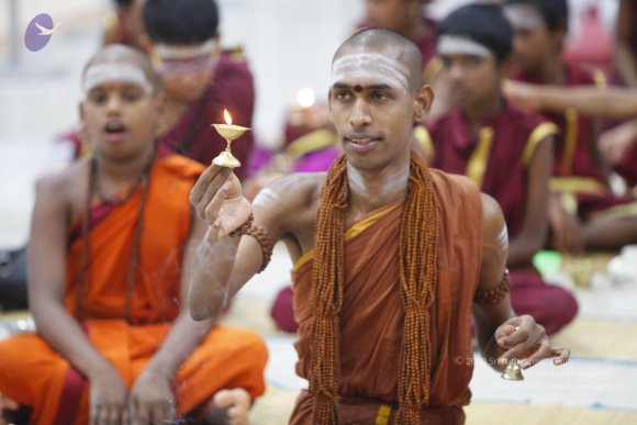 02-PADA-PUJA_Photo_1002__MG_5755_CMP_WM