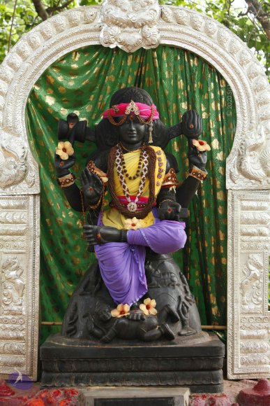 01-TEMPLE_Photo_1028__MG_6298_CMP_WM