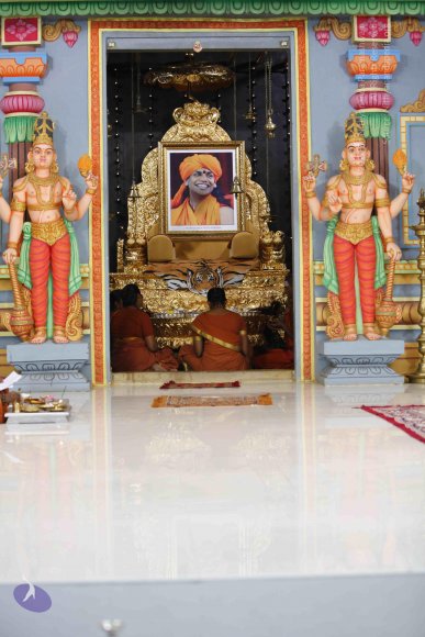 1-PadukaPuja_Photo_1005__MG_8444_CMP_WM