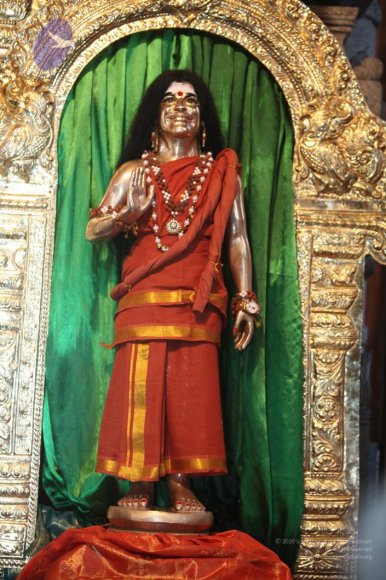 1-TEMPLE-VISIT_Photo_1003_IMG_1072_CMP_WM