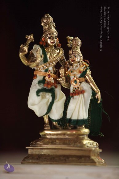 Nithya-Satsang_Photo_1003_IMG_1545_CMP_WM