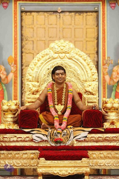 03-Nithya-Satsang_Photo_1006__MG_6778_CMP_WM