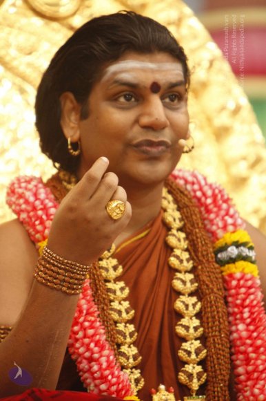 03-Nithya-Satsang_Photo_1010__MG_6808_CMP_WM