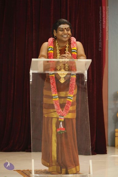 03-Nithya-Satsang_Photo_1021__MG_6828_CMP_WM