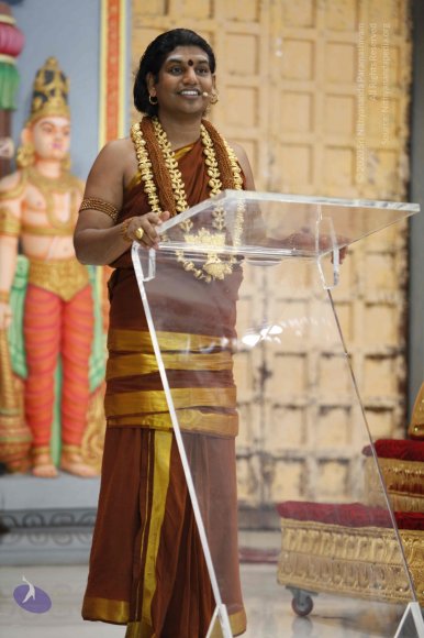 3-Nithya-Satsang_Photo_1005__MG_6079_CMP_WM