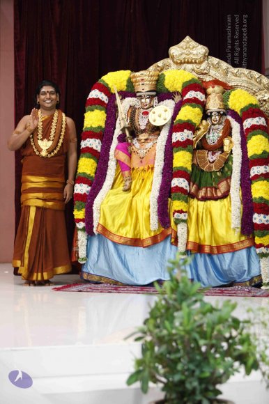 5-Swamiji-Deities_Photo_1001__MG_6135_CMP_WM