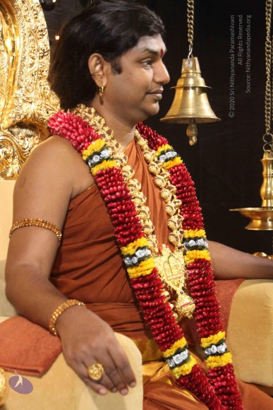 2-Pada-Puja_Photo_1007_IMG_7649_CMP_WM