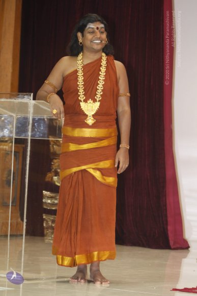 3-Satsang_Photo_1018__MG_7671_CMP_WM