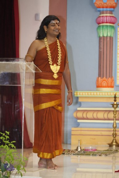 3-Satsang_Photo_1023__MG_7682_CMP_WM