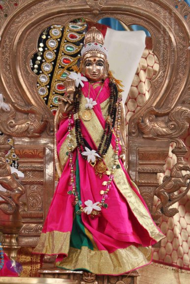 4-Temple_Photo_1003_IMG_7699_CMP_WM