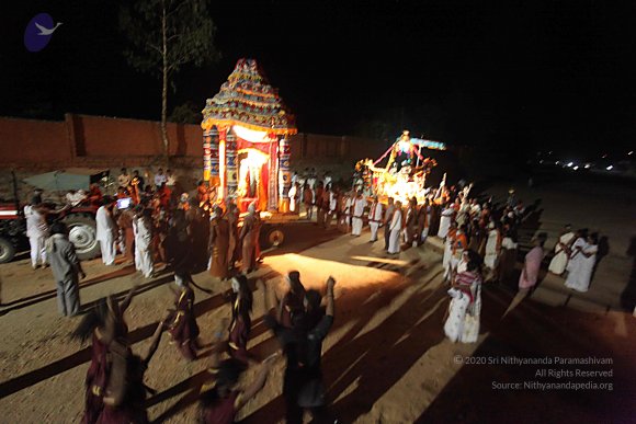 1-Temple-Procession-Sura-Samharam_Photo_1002_IMG_1725_CMP_WM