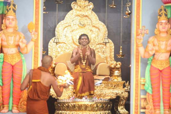 1-TempleTour-Padapuja-MorningMessages_Photo_1068_IMF781~1