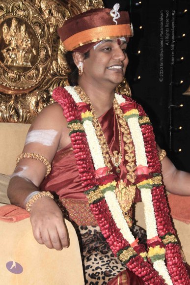 1-PADA-PUJA_Photo_1003_IMG_8707_CMP_WM